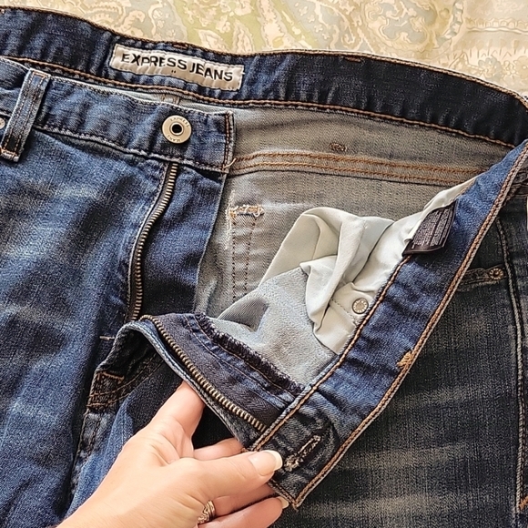 EXPRESS KINGSTON SLIM LEG JEANS - Picture 5 of 8